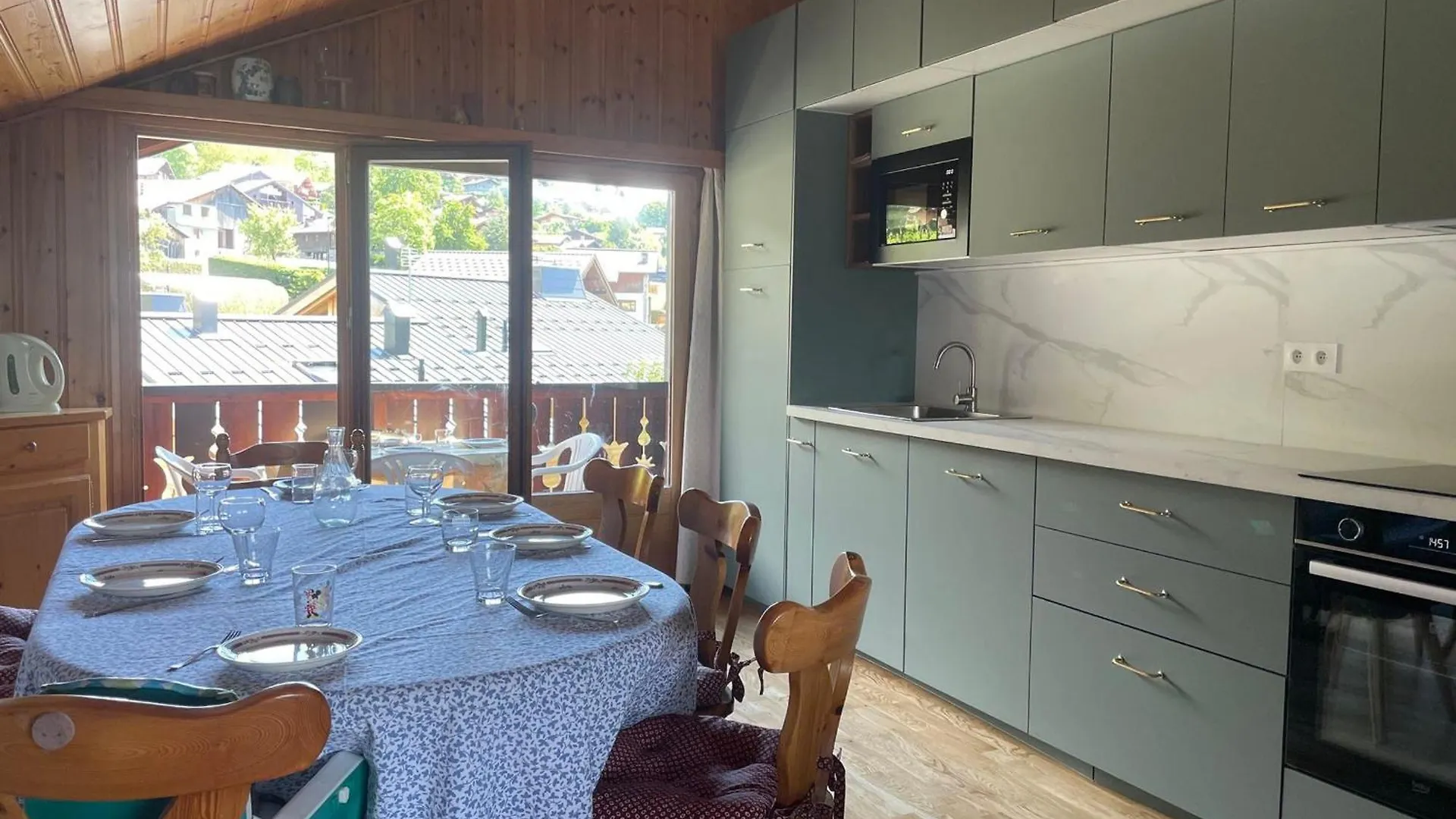Duplex Lumineux 3 Pieces, 7 Pers, 3 Balcons, Proche Pistes Et Commerces, Parking, Ski Bus - Fr-1-572-72 Arâches Appartement
